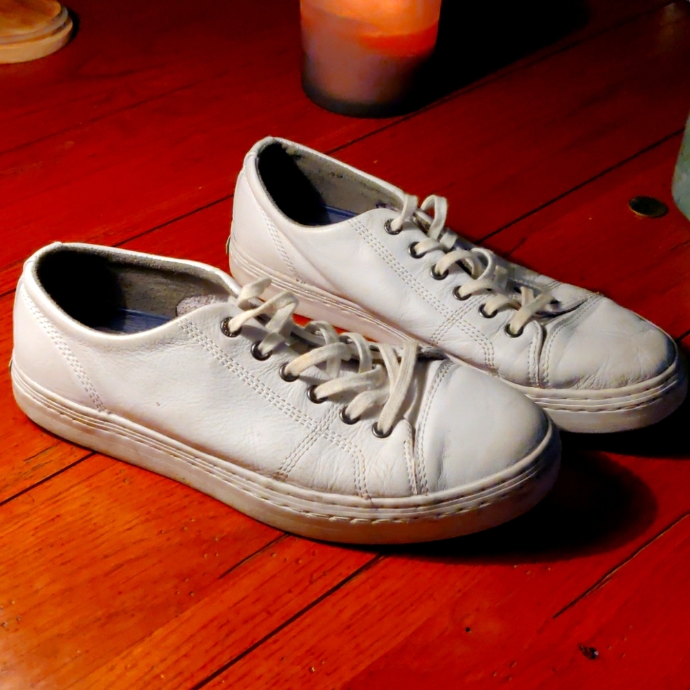 Cole Haan White Leather Sneaker sz 8